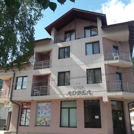 Advel Guest Hous Hotel Madzhare Ngoại thất bức ảnh