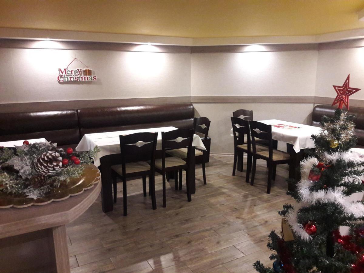 Advel Guest Hous Hotel Madzhare Ngoại thất bức ảnh