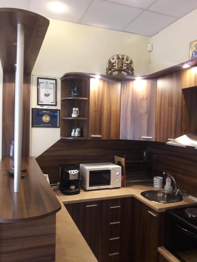Advel Guest Hous Hotel Madzhare Ngoại thất bức ảnh