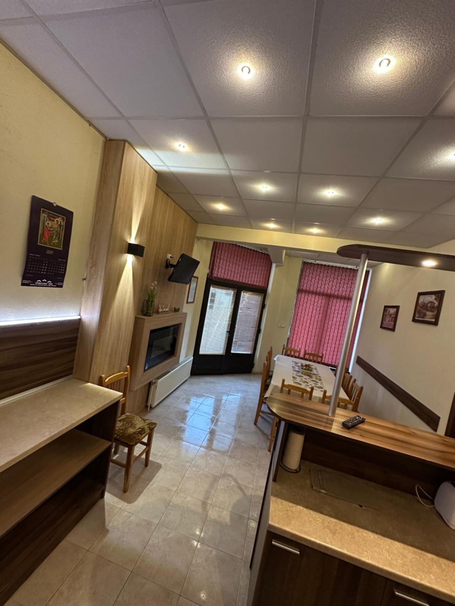 Advel Guest Hous Hotel Madzhare Ngoại thất bức ảnh
