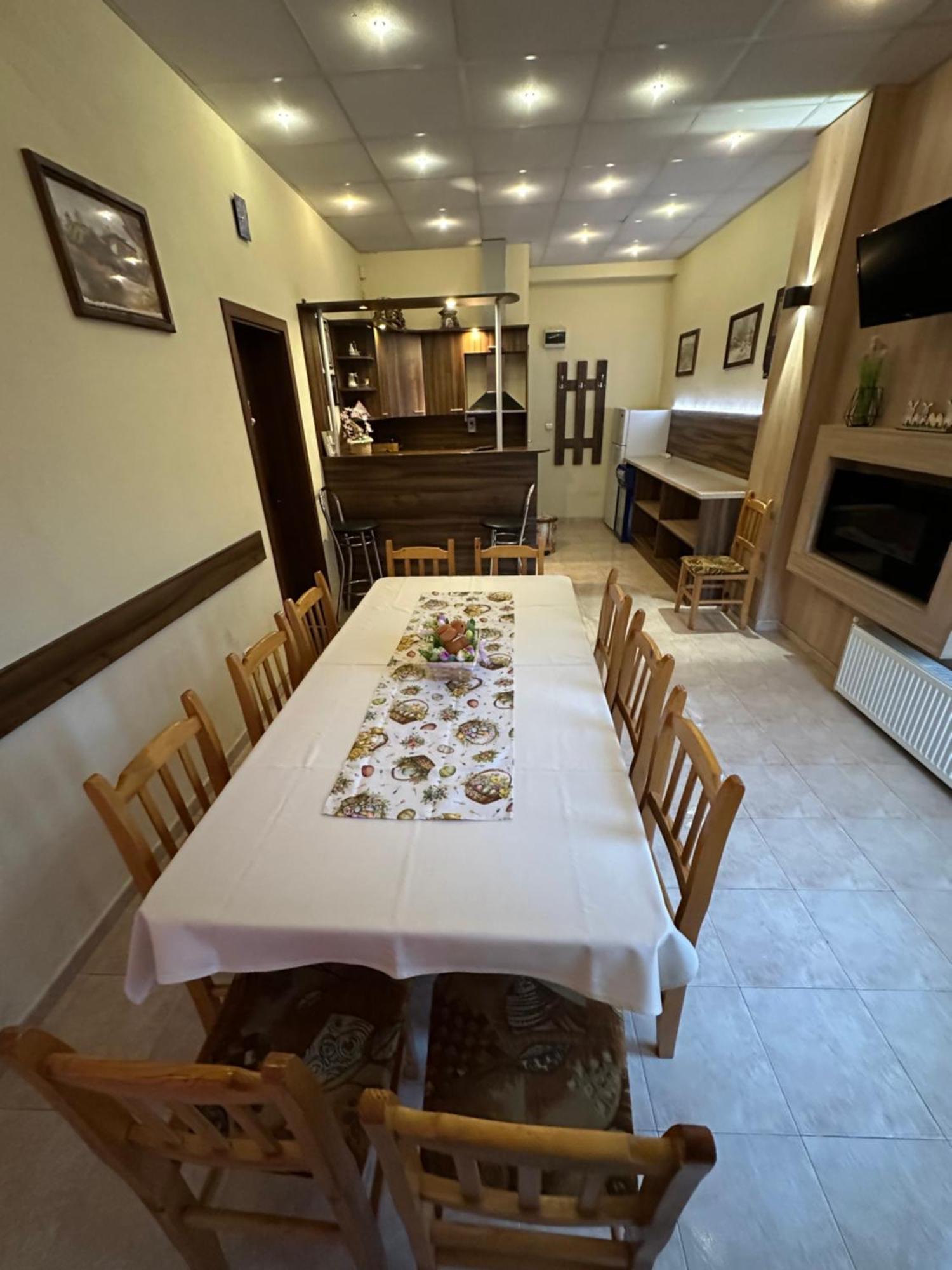 Advel Guest Hous Hotel Madzhare Ngoại thất bức ảnh